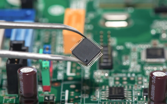 國產(chǎn)工控技術的創(chuàng)新突破技術——海光主板