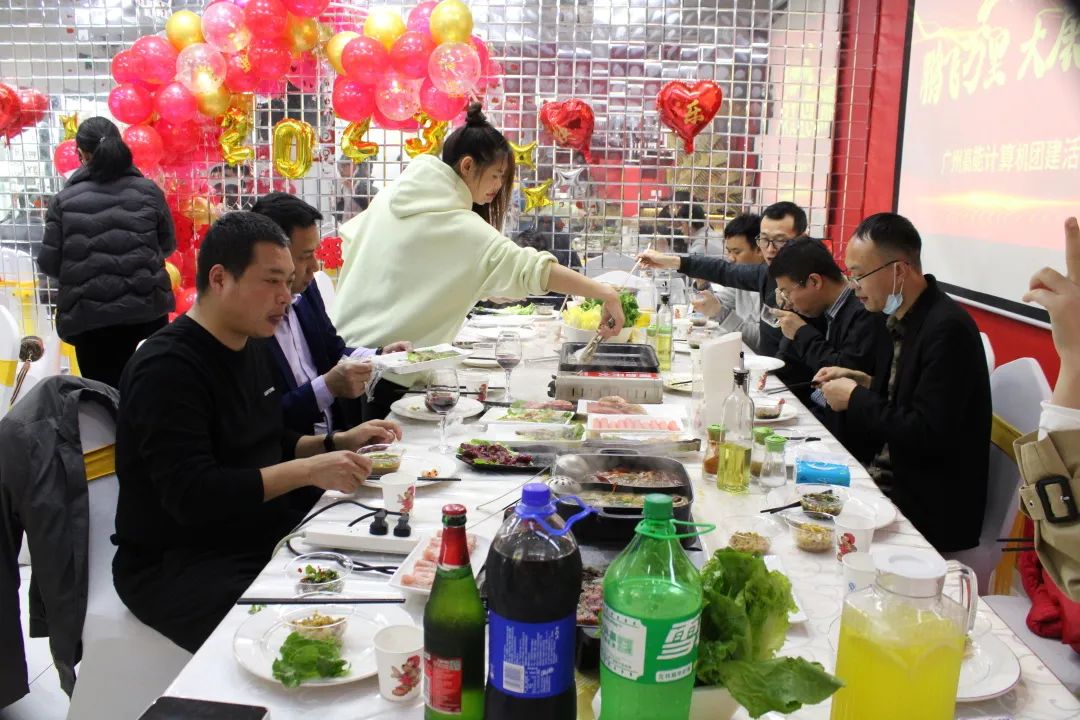 凝心聚力，蓄勢待發(fā)|高能計(jì)算機(jī)春日團(tuán)建，讓我們“轟趴”起來！(圖6)